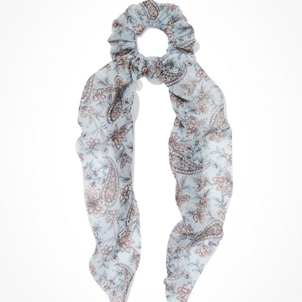 AE Paisley Scarf Scrunchie ✨
